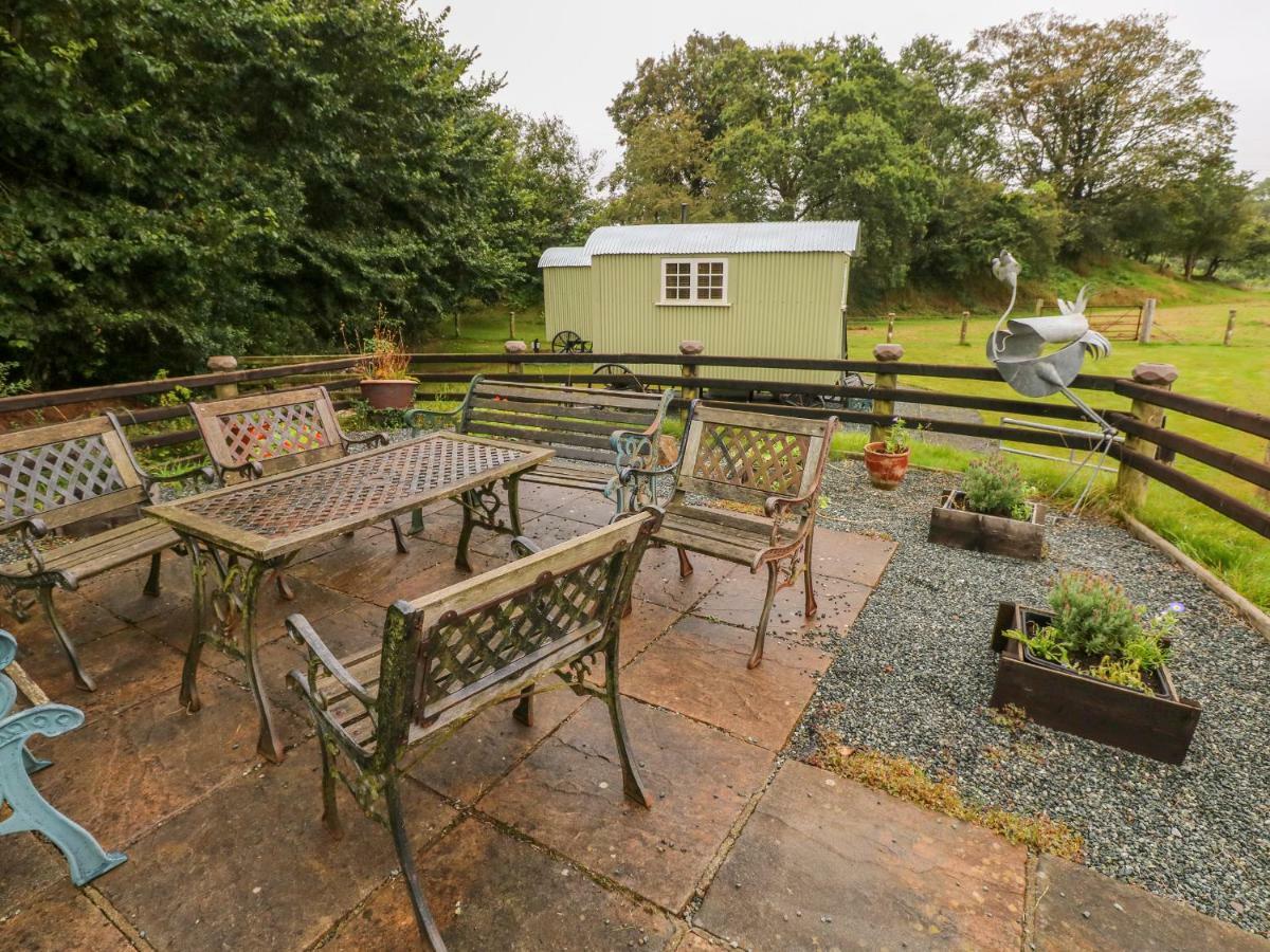 Shepherds Hut - The Crook Milford Haven Exteriör bild