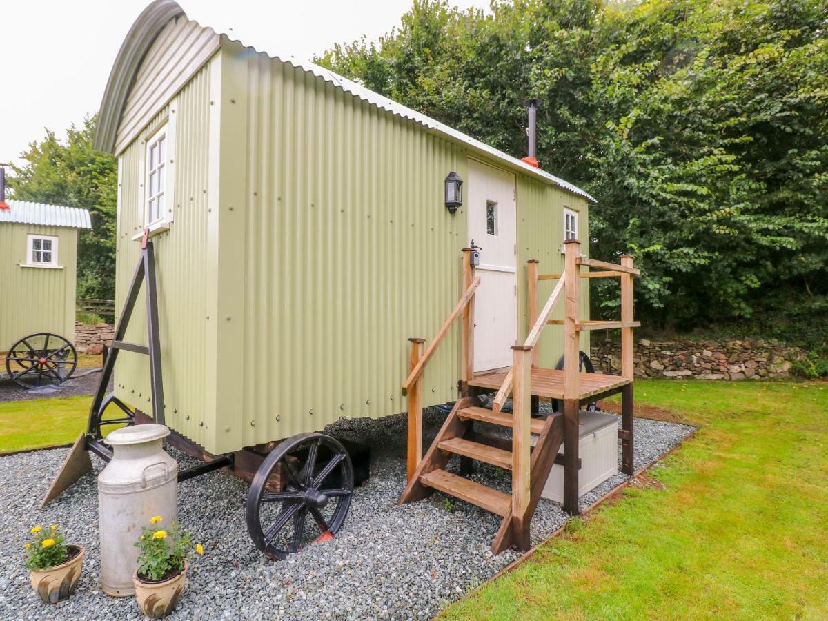 Shepherds Hut - The Crook Milford Haven Exteriör bild